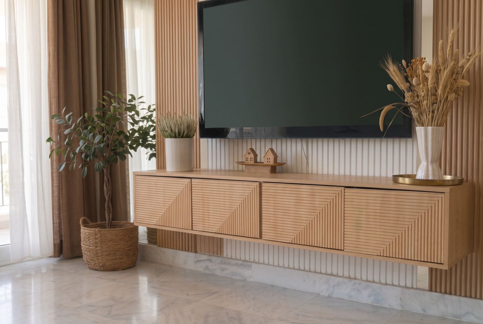 Apartamento San Roque: floating TV unit with fluted doors against a wooden slatted wall